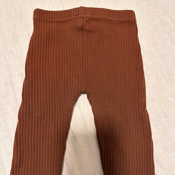 Jamie Kay Ribbed Leggings - Picture 2 of 5